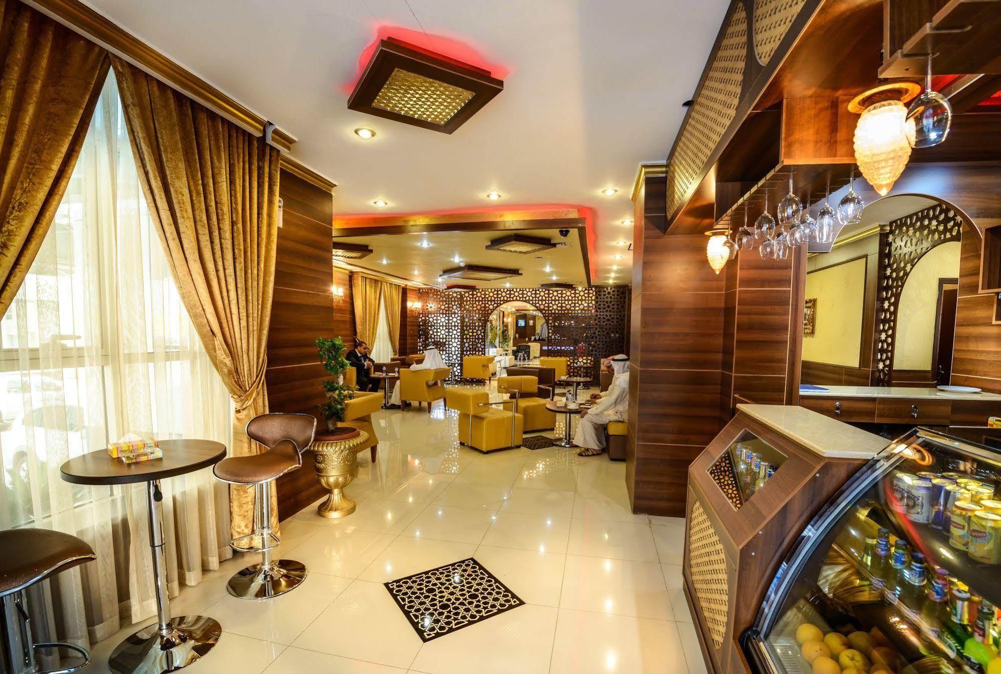 Bravo Royal Hotel Suites Kuwait City Exterior foto