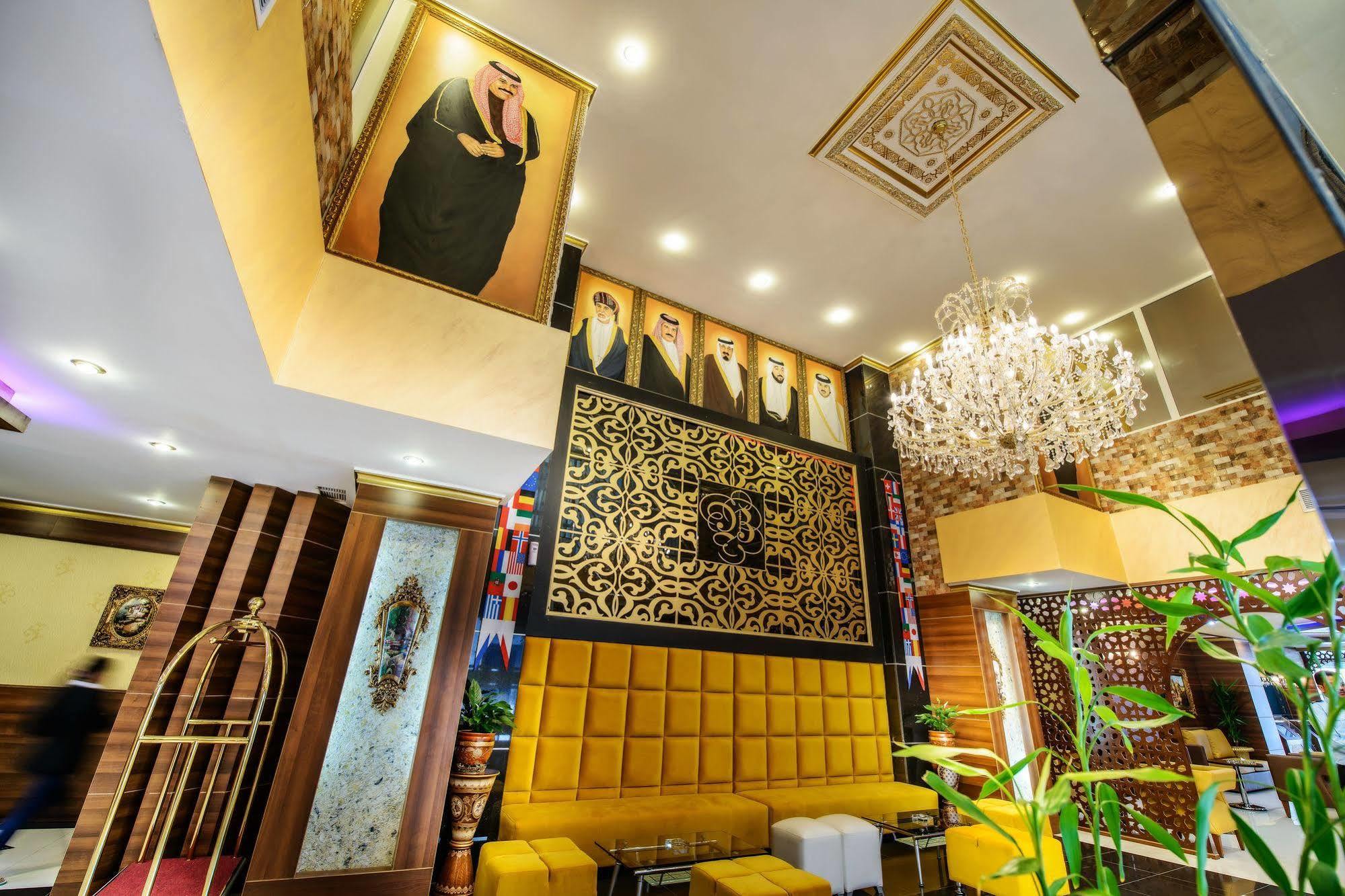 Bravo Royal Hotel Suites Kuwait City Exterior foto